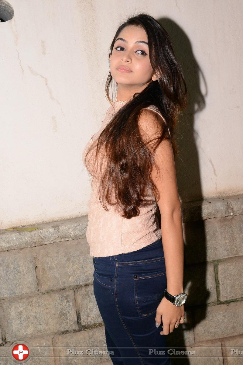 Sheena Shahabadi at Nuvve Naa Bangaram First Look Release Photos | Picture 599589